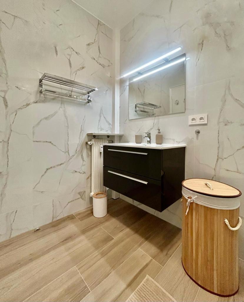 Menton Centre, Jardin Bioves, Casino Apartment Exterior photo